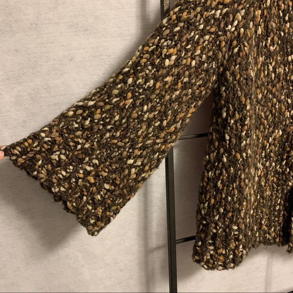 LEO and NICOLE Wool Blend Sweater Women's Size M Petite - Picture 3 of 7